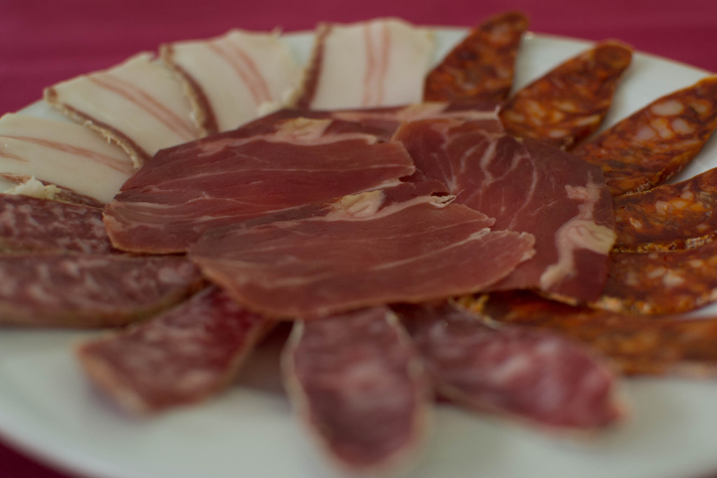 embutidos del menú degustación